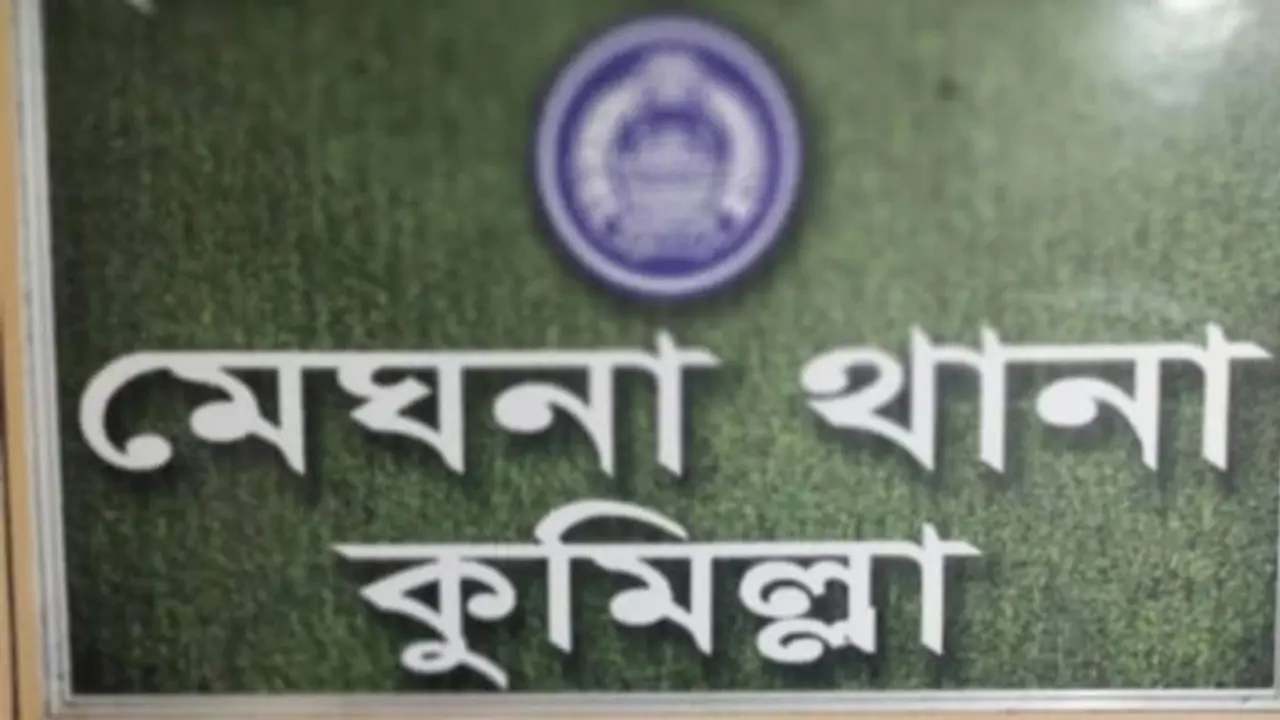 কুমিল্লায় আবারও যুবককে উল্টো করে ঝুলিয়ে পেটানোর ভিডিও ভাইরাল 