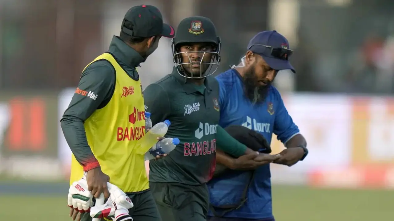 সেঞ্চুরির পর রিটায়ার্ড হার্ট মিরাজ, চোট কতটা গুরুতর?
