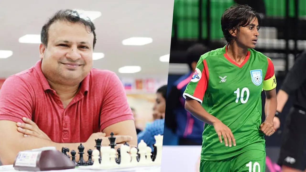 নিয়াজ ও সাবিনার হাতে দেশের পতাকা