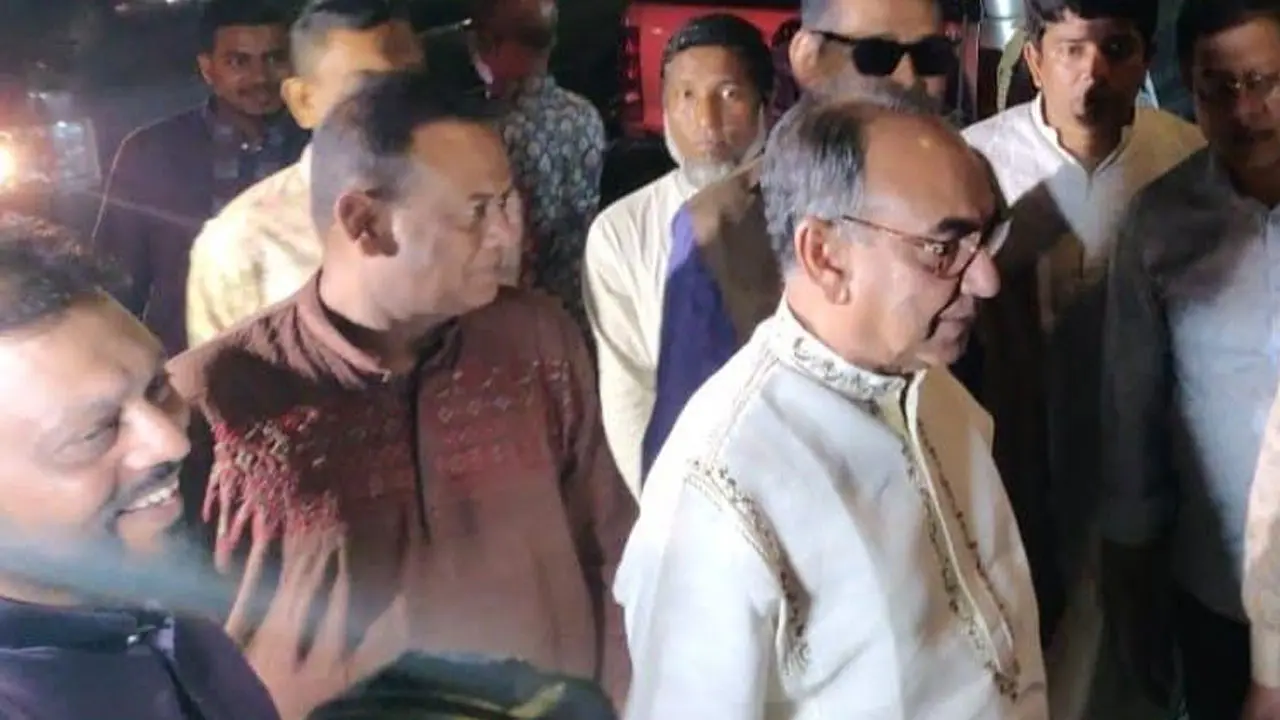ঈদের শুভেচ্ছা বিনিময় করতে খালেদা জিয়ার বাসায় নেতারা