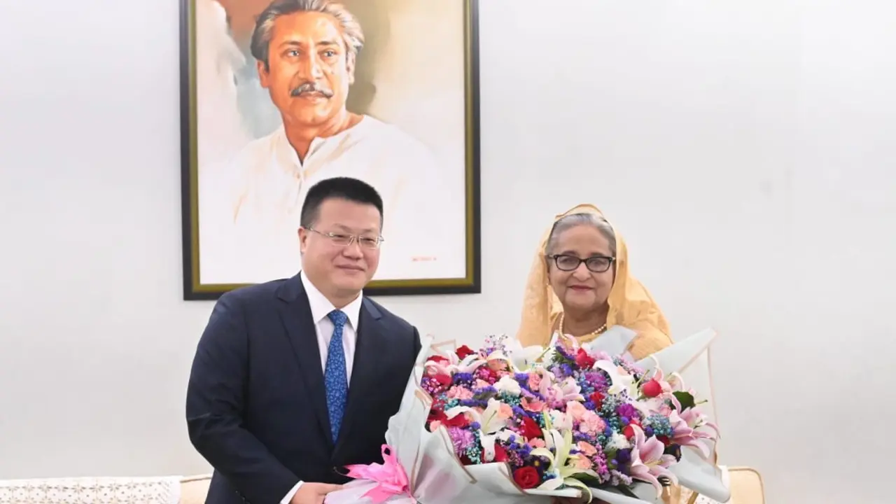 প্রধানমন্ত্রীর সঙ্গে চীনা রাষ্ট্রদূতের সাক্ষাৎ