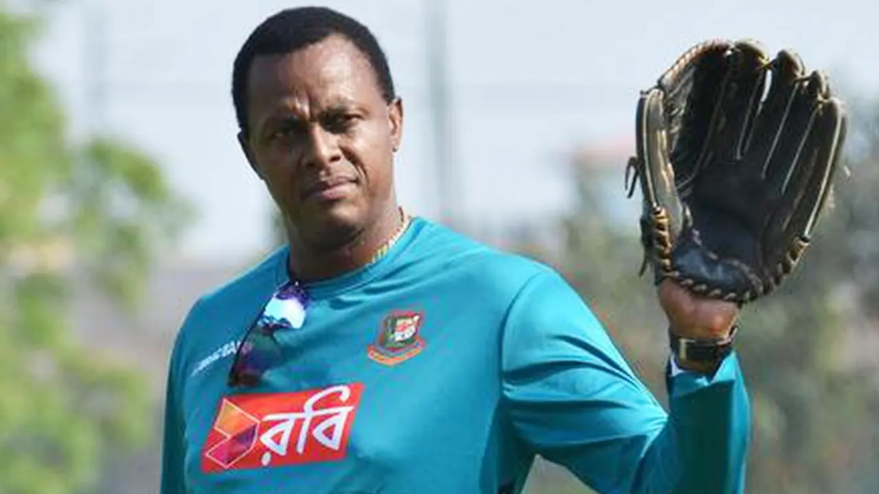 মাশরাফিদের সাবেক কোচ দায়িত্ব পেলেন জিম্বাবুয়ের
