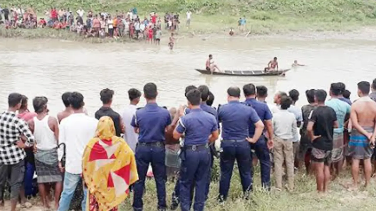 নদীতে গোসল করতে নেমে দুই ভাই নিখোঁজ, একজনের মরদেহ উদ্ধার