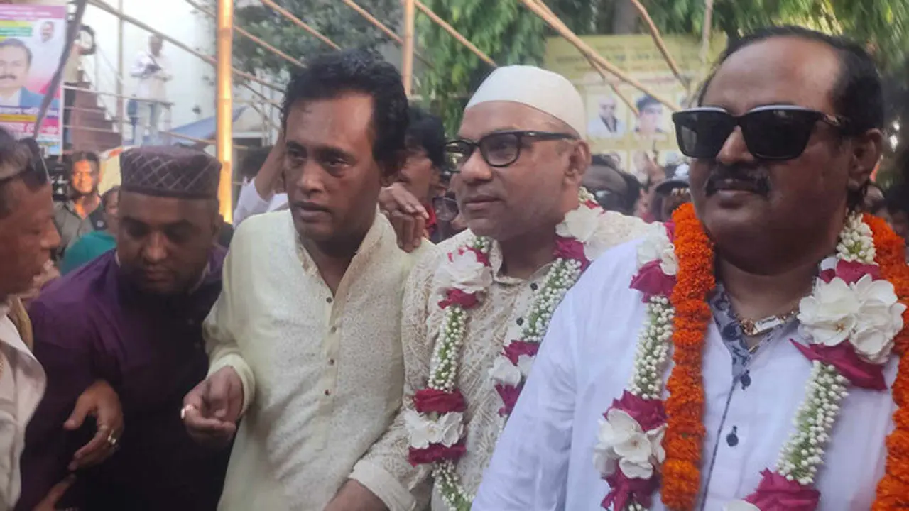 শিল্পী সমিতির নতুন সভাপতি মিশা, সাধারণ সম্পাদক ডিপজল