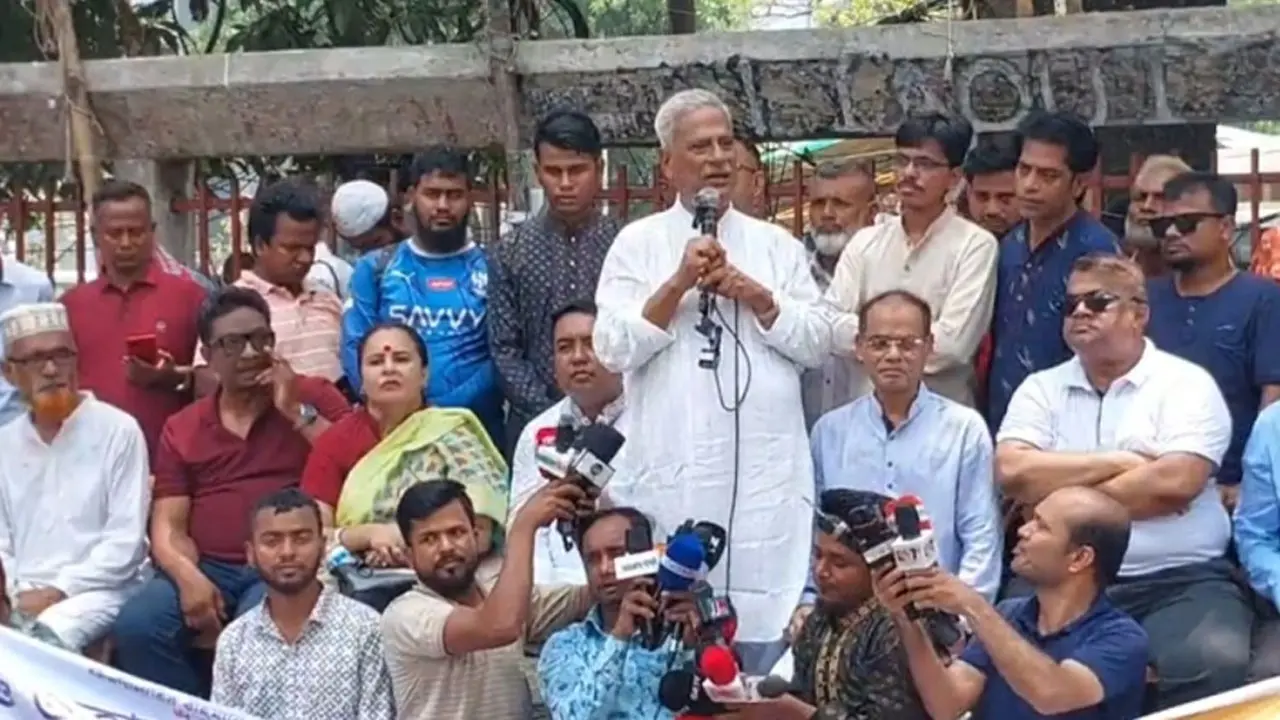 আ.লীগ রাষ্ট্রীয় শক্তি ব্যবহার করে গণতন্ত্রকে হত্যা করছে : ফারুক