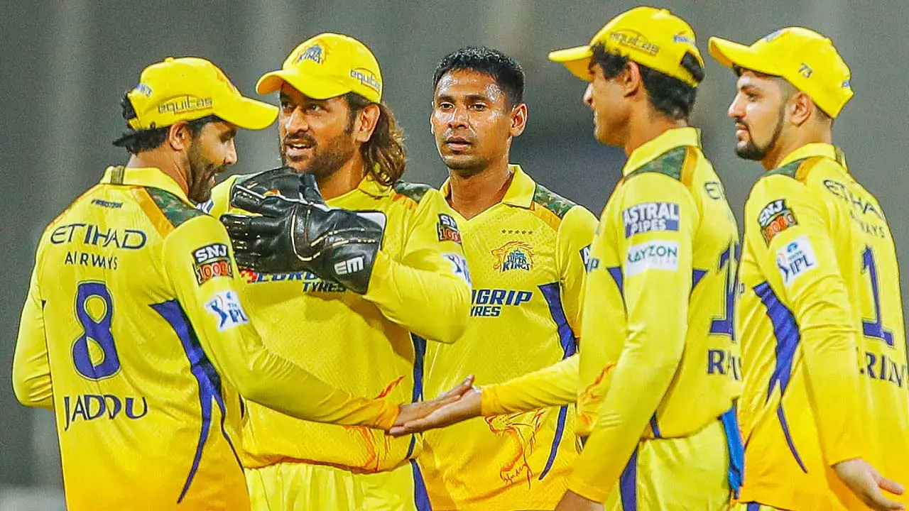 রাতে মাঠে নামছে চেন্নাই, মুস্তাফিজে বড় ভরসা!