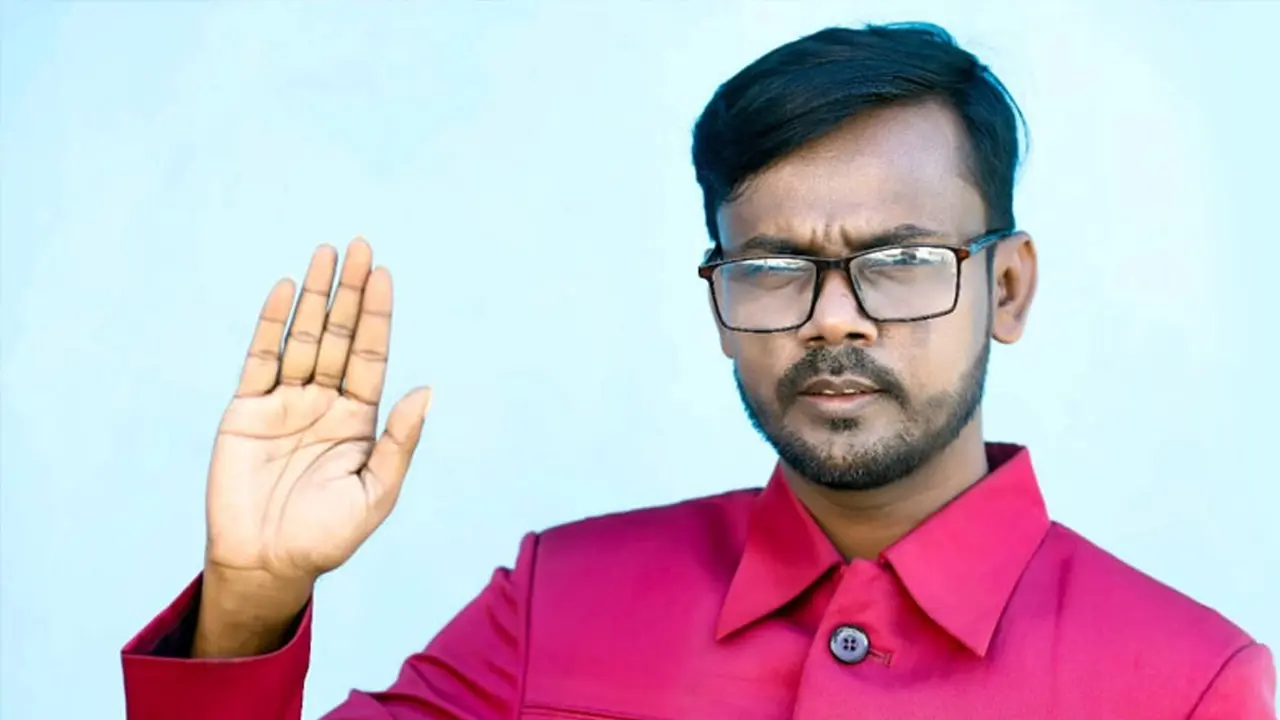 এবার ঝিনাইদহ উপনির্বাচনে লড়বেন হিরো আলম