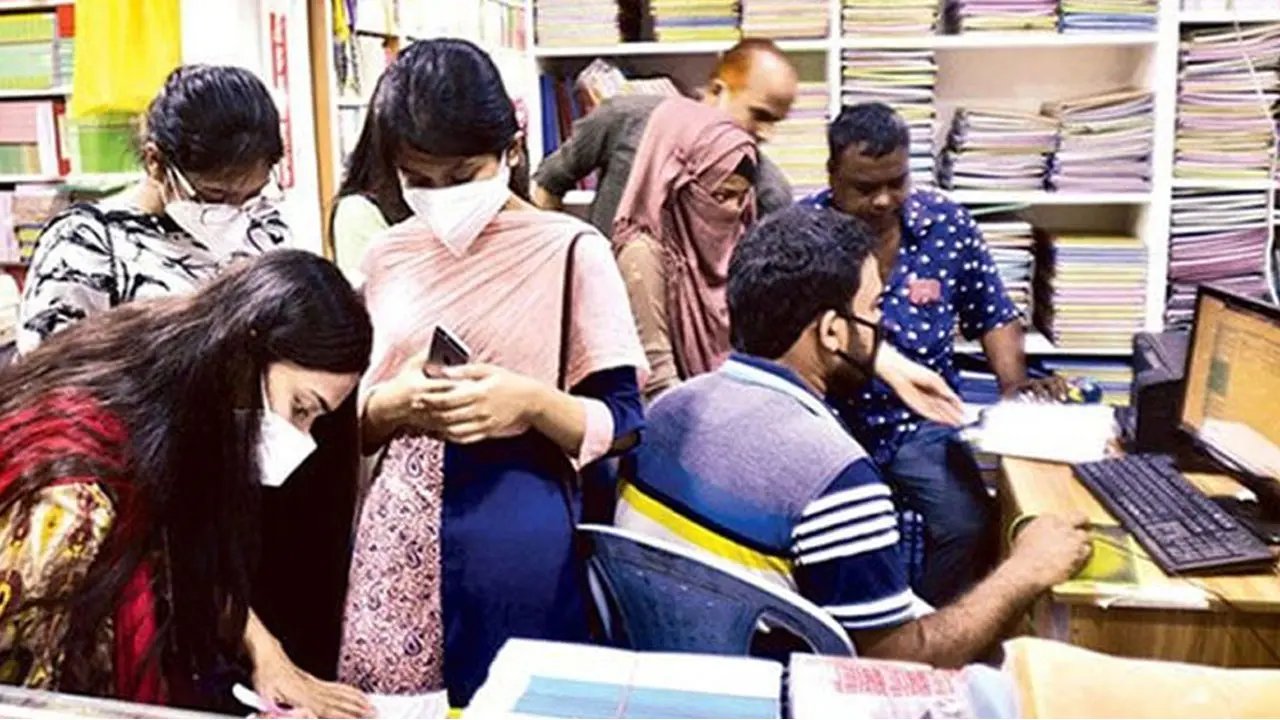 এইচএসসি পরীক্ষার ফরম পূরণের সময় বাড়ল