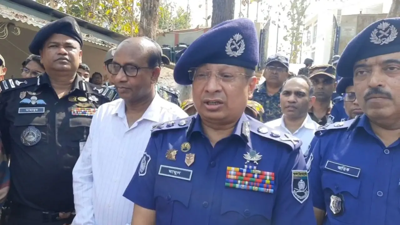 রুমার ঘটনায় জড়িতদের বিরুদ্ধে কঠিন ব্যবস্থা নেওয়া হবে : আইজিপি