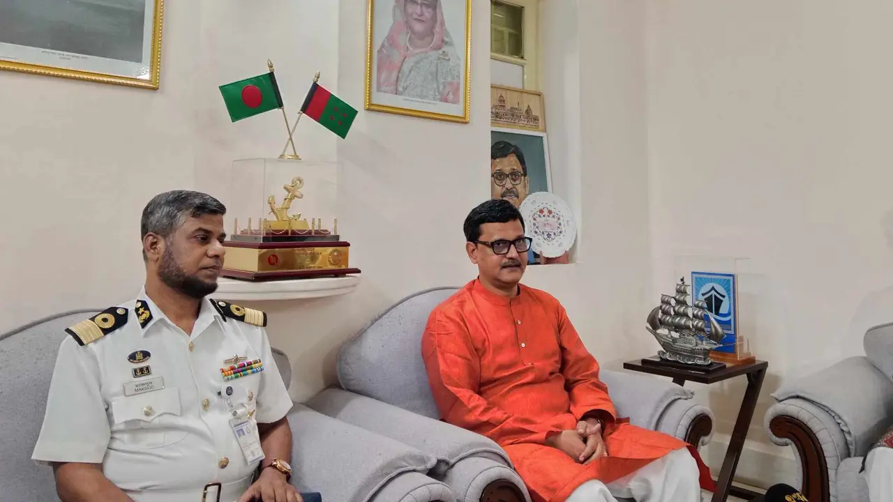 নাবিকদের মুক্তির খবর শুনে শুকরিয়া আদায় করেছেন প্রধানমন্ত্রী