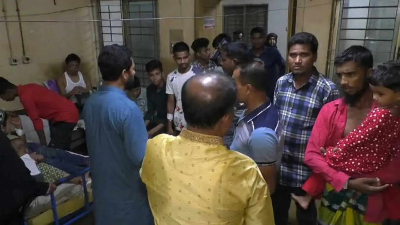 মলম পার্টি অপবাদে স্কুলশিক্ষককে খুঁটিতে বেঁধে নির্যাতন