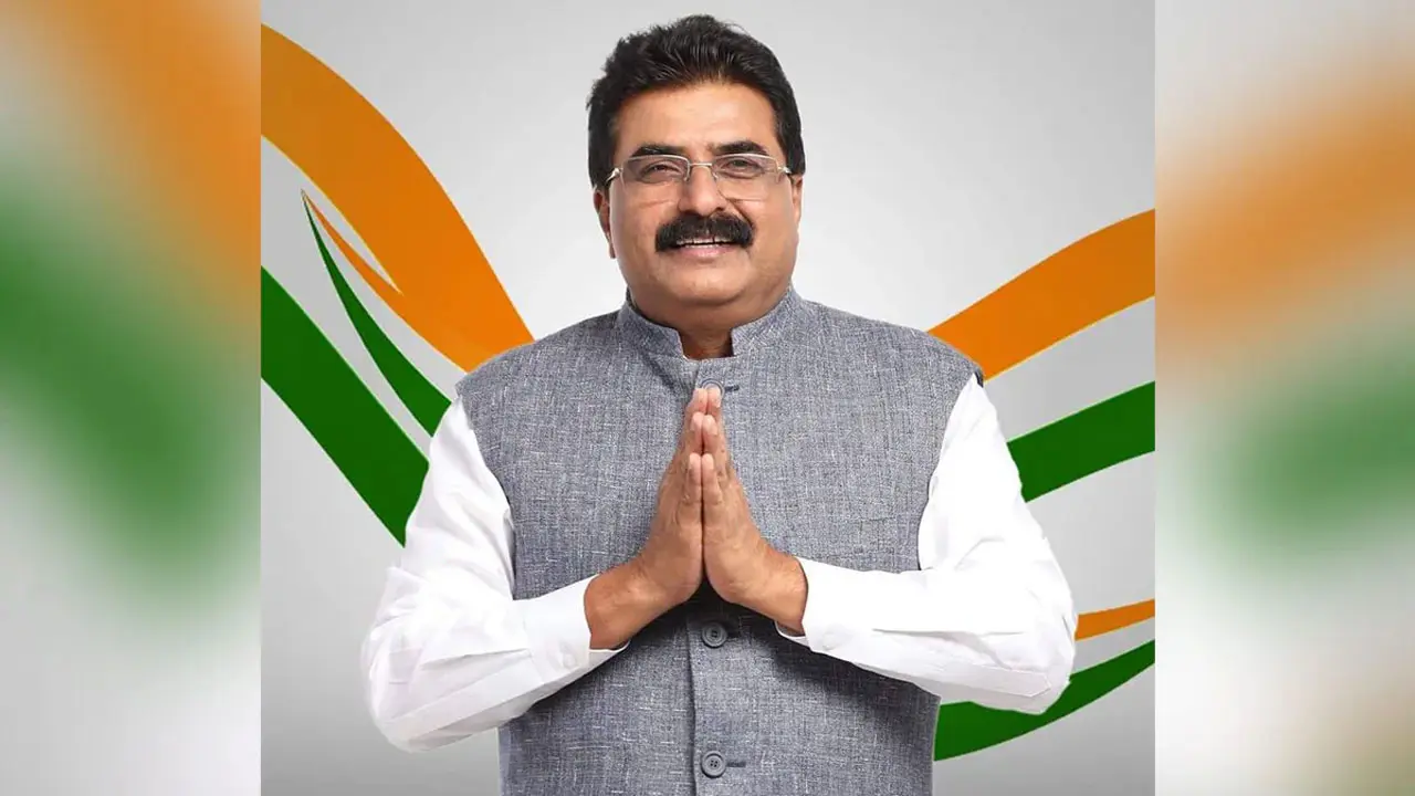 সবচেয়ে ধনী প্রার্থীর পকেটে ৬২২ কোটি, গরিব প্রার্থীর আছে মোটে ৫০০