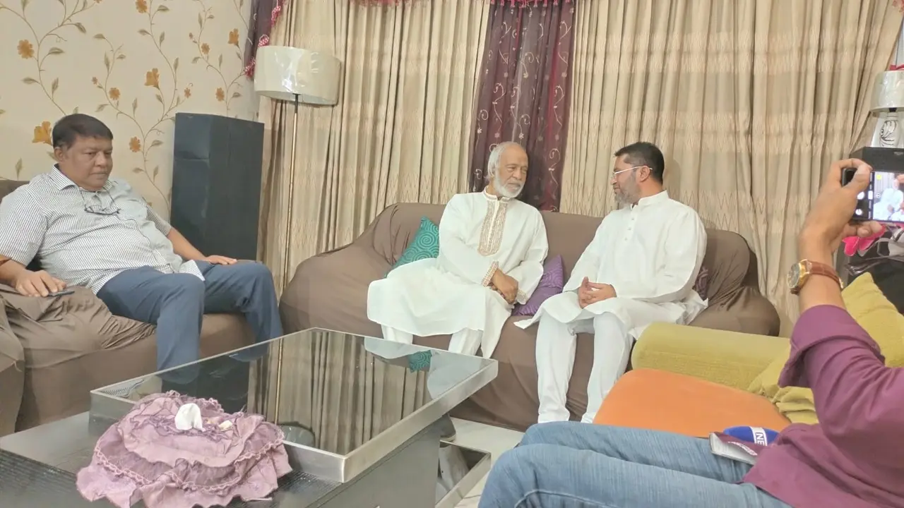 উপজেলা নির্বাচনকে দলীয়ভাবে দেখা ঠিক হবে না : মঈন