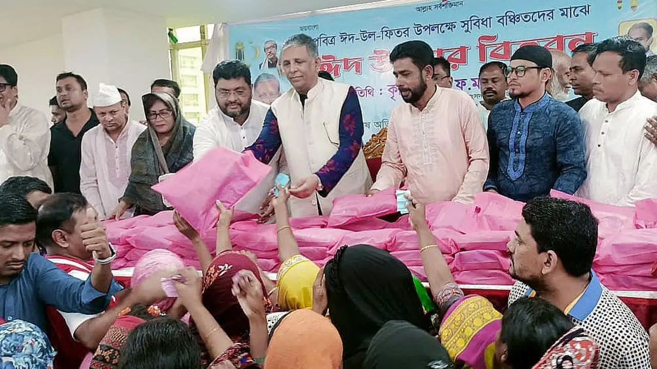 মানুষের ভাগ্য পরিবর্তনের জন্য সবাইকে কাজ করতে হবে : নাছিম