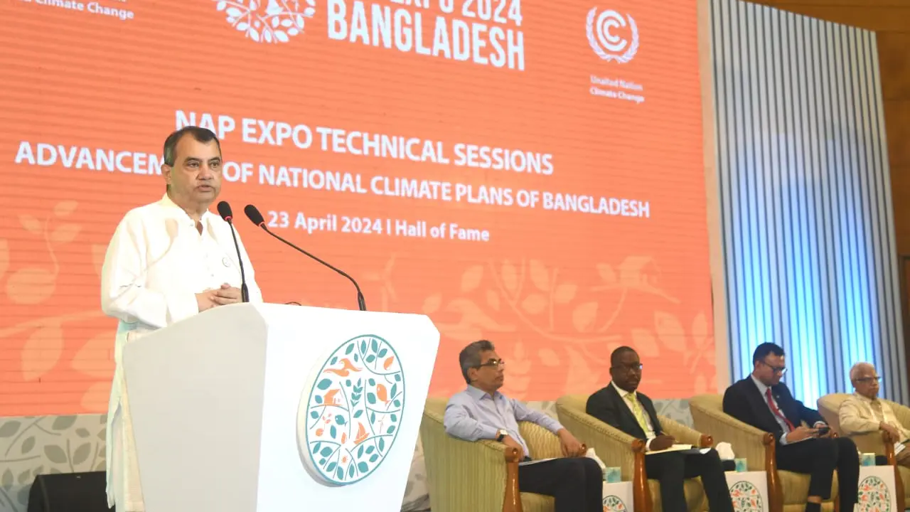 জলবায়ু পরিবর্তন মোকাবিলায় বাংলাদেশের ৫৩৪ বিলিয়ন ডলার প্রয়োজন