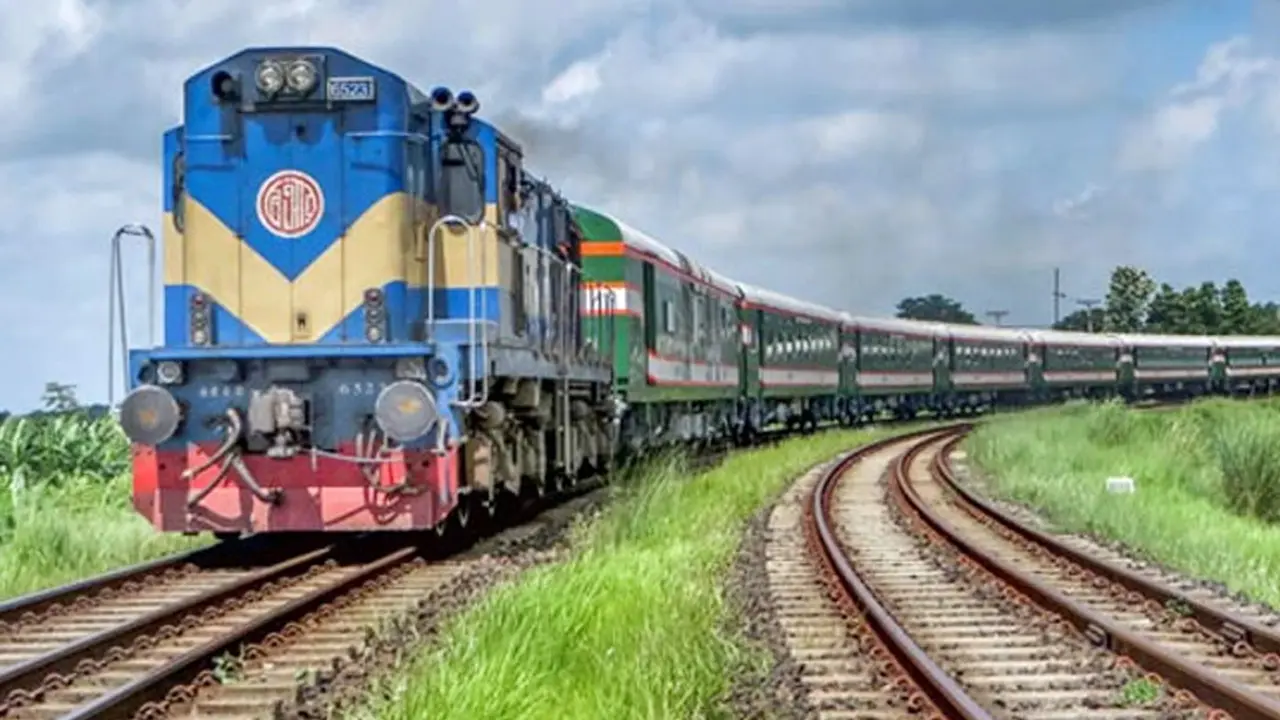 শাহজাহানপুরে ট্রেনে কাটা পড়ে যুবক নিহত