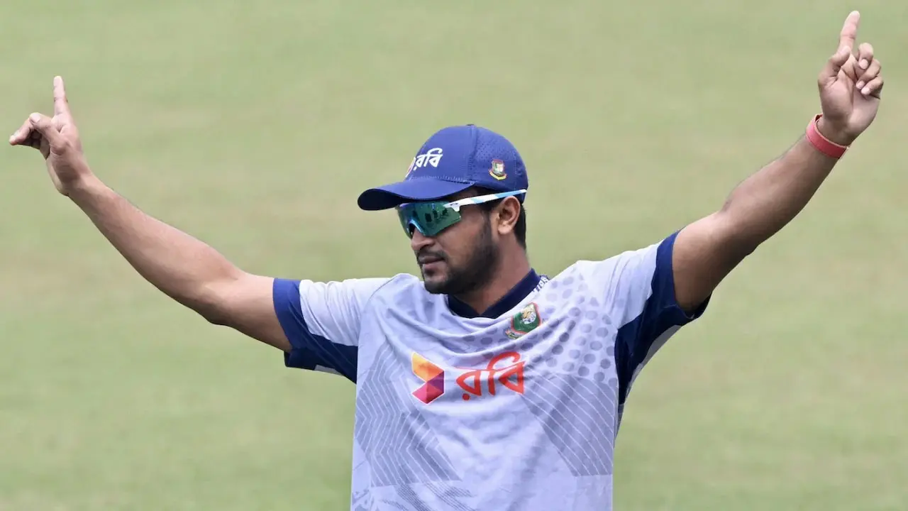 জিম্বাবুয়ে সিরিজে খেলা নিয়ে মুখ খুললেন সাকিব