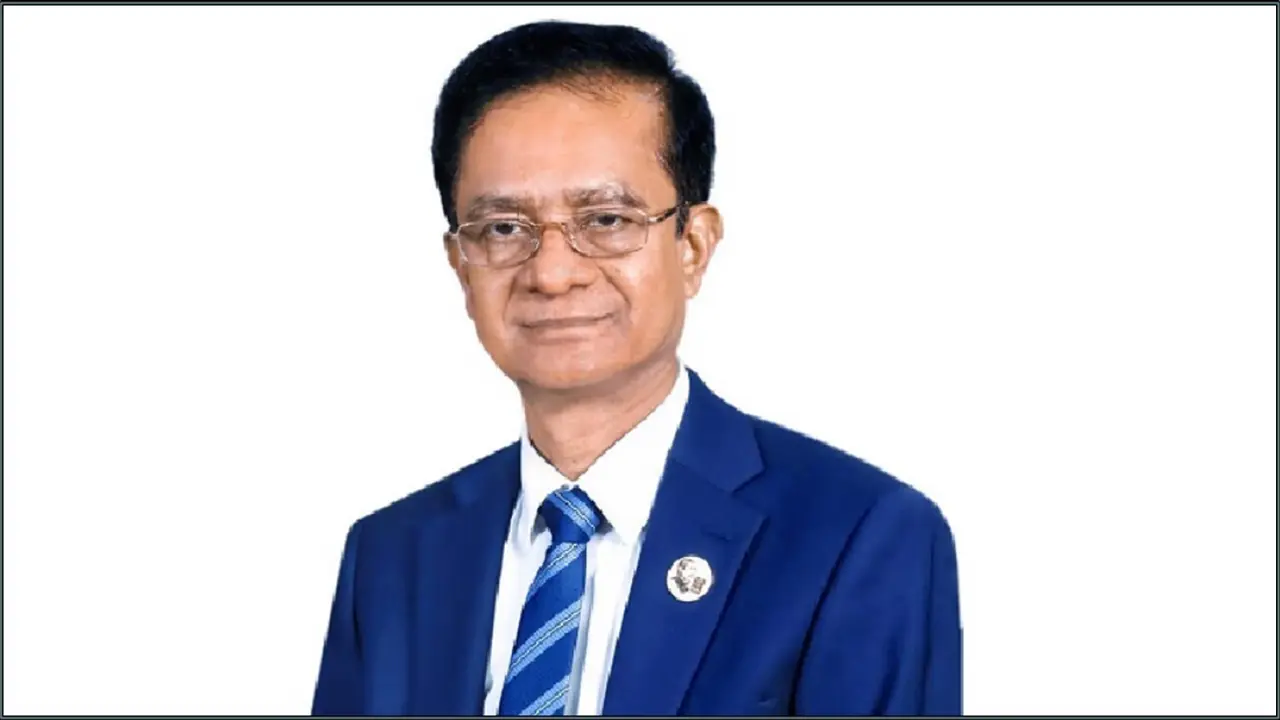 ‘শারীরিকভাবে অসুস্থ’ বলে পদত্যাগ করলেন বিটিআরসির চেয়ারম্যান