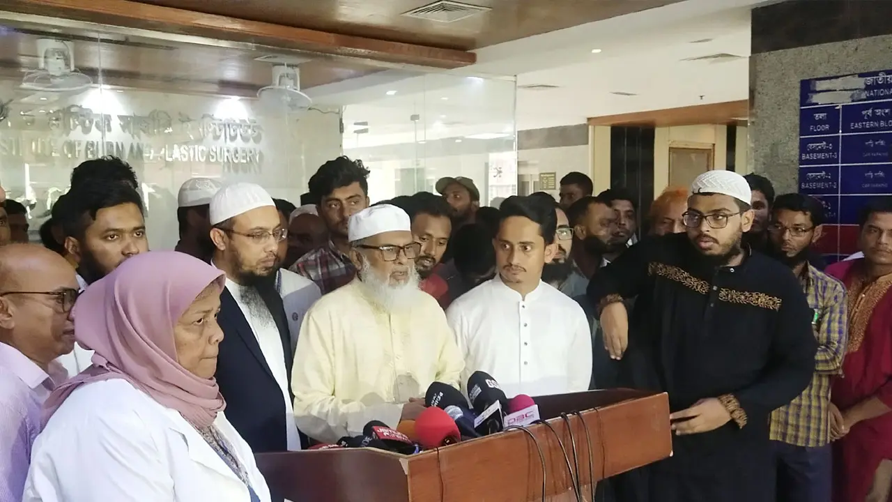 আহতদের উন্নত চিকিৎসায় প্রয়োজনে বিদেশে পাঠানো হবে