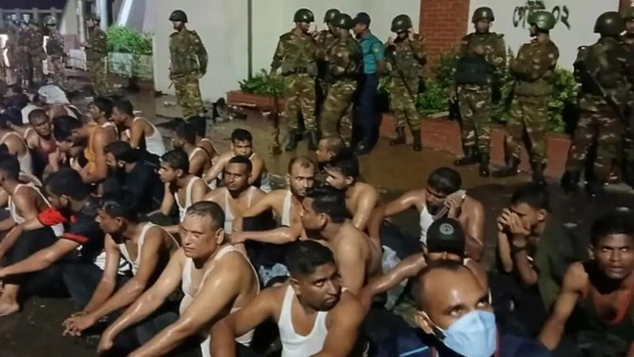 গ্রেপ্তার ৩৯০ আনসারকে কারাগারে প্রেরণ