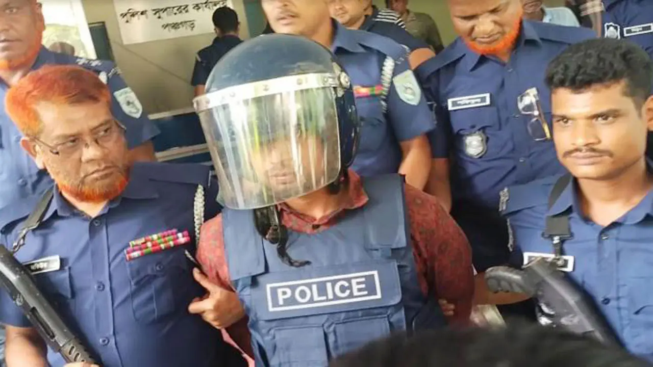 বিরোধের জেরে ব্যবসায়ীর স্ত্রী-দুই ছেলেকে হত্যা, মূলহোতা গ্রেপ্তার