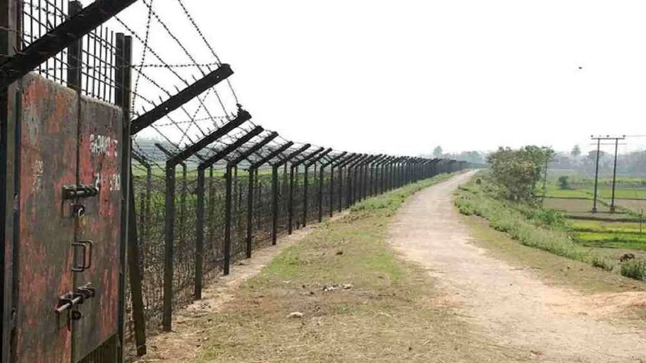 মেঘালয়ের পর বাংলাদেশ সীমান্তবর্তী এলাকায় কারফিউ জারি করল মণিপুরও