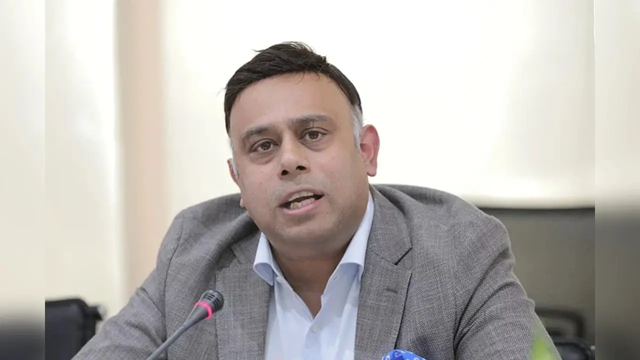 বিএসইসির রিয়াজের নিয়োগ বিজ্ঞপ্তি উধাও, এক-দুদিনের মধ্যে সিদ্ধান্ত