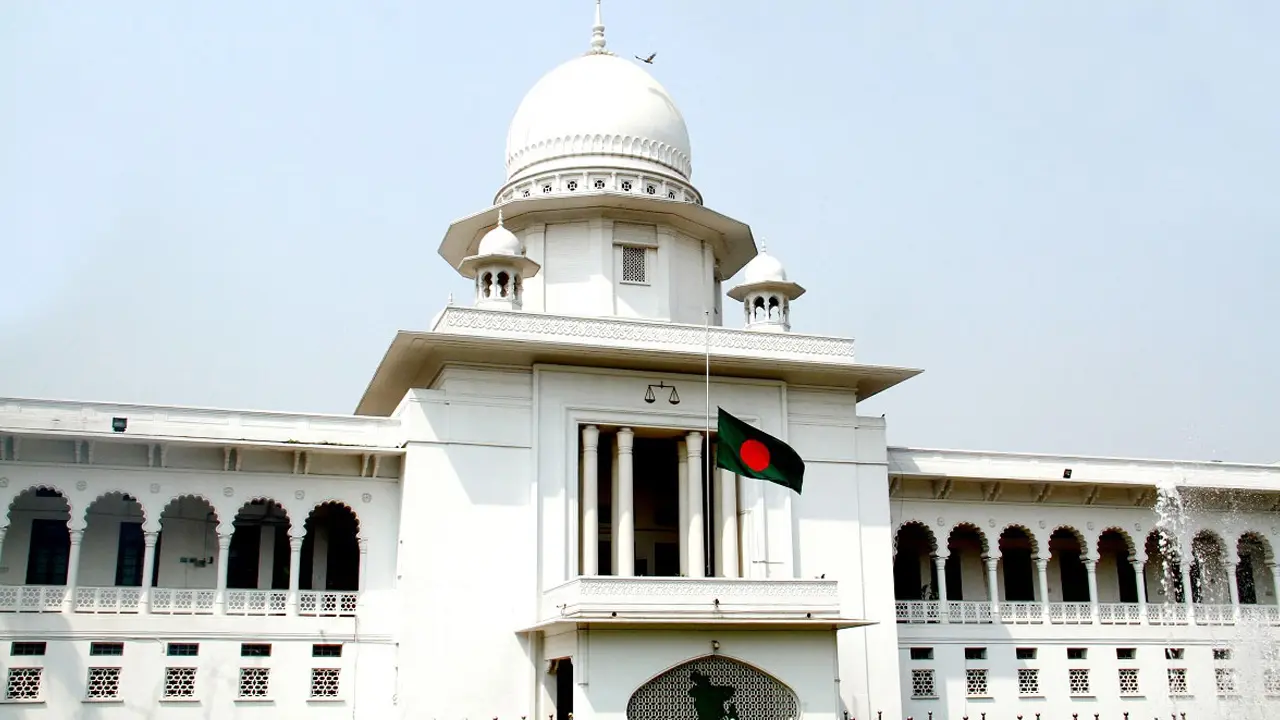 নির্বাচন কমিশনারদের দায়মুক্তির বৈধতা চ্যালেঞ্জ করে রিট