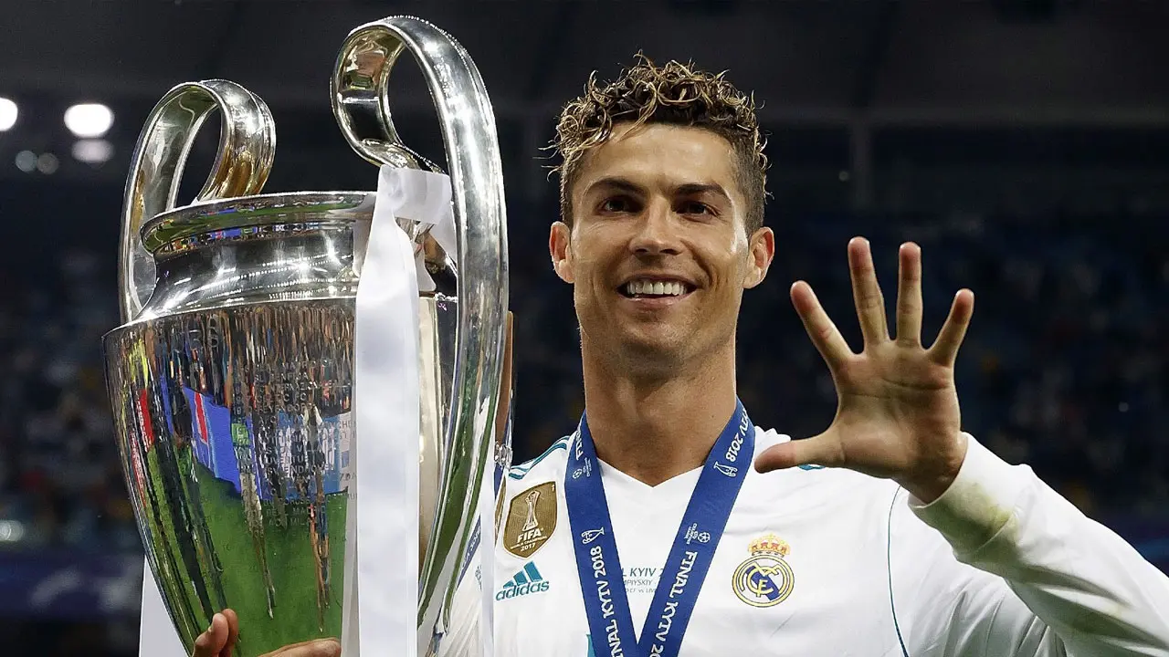 উয়েফার বিশেষ সম্মান পাচ্ছেন রোনালদো