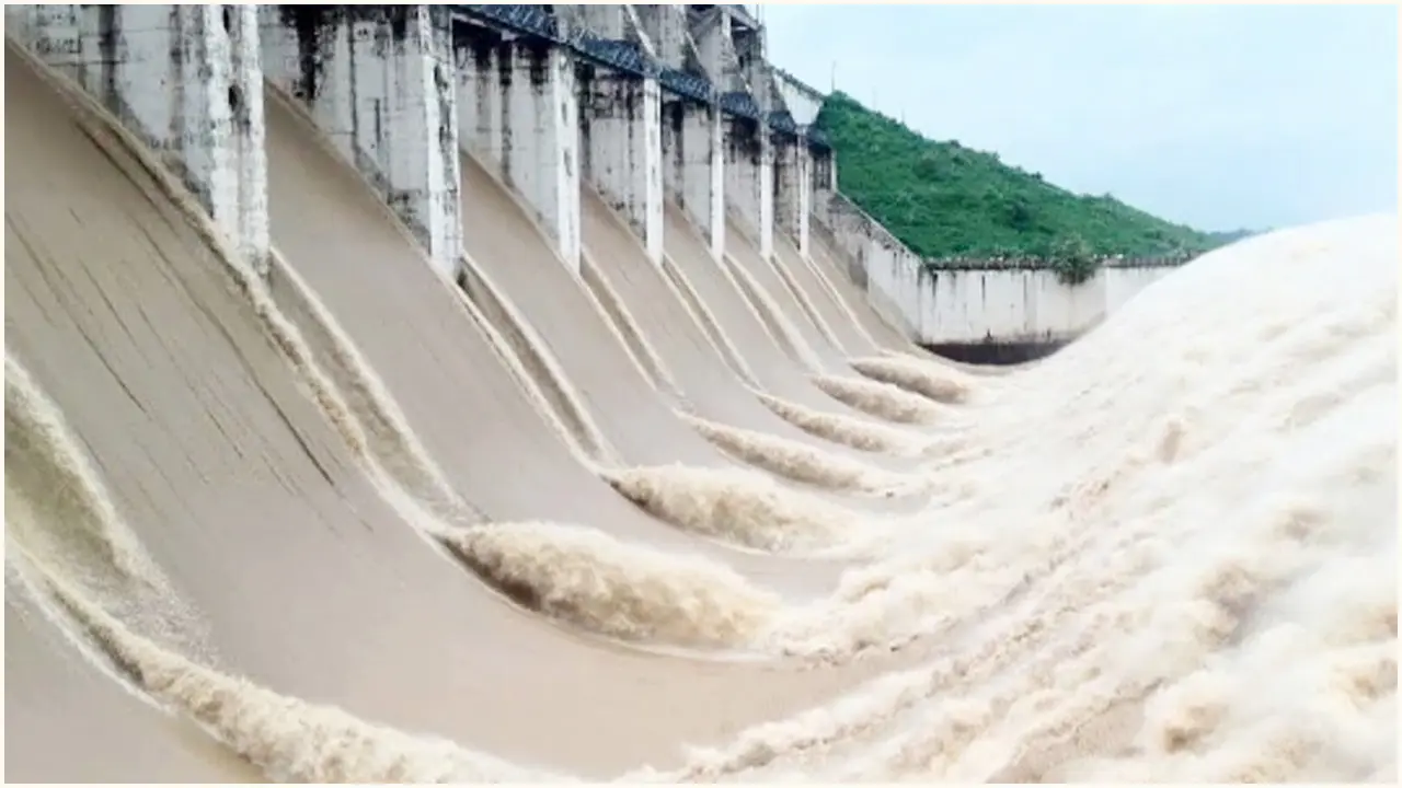 ফারাক্কার গেট খুলে দেওয়ার বিষয়ে যা বলছে ভারত
