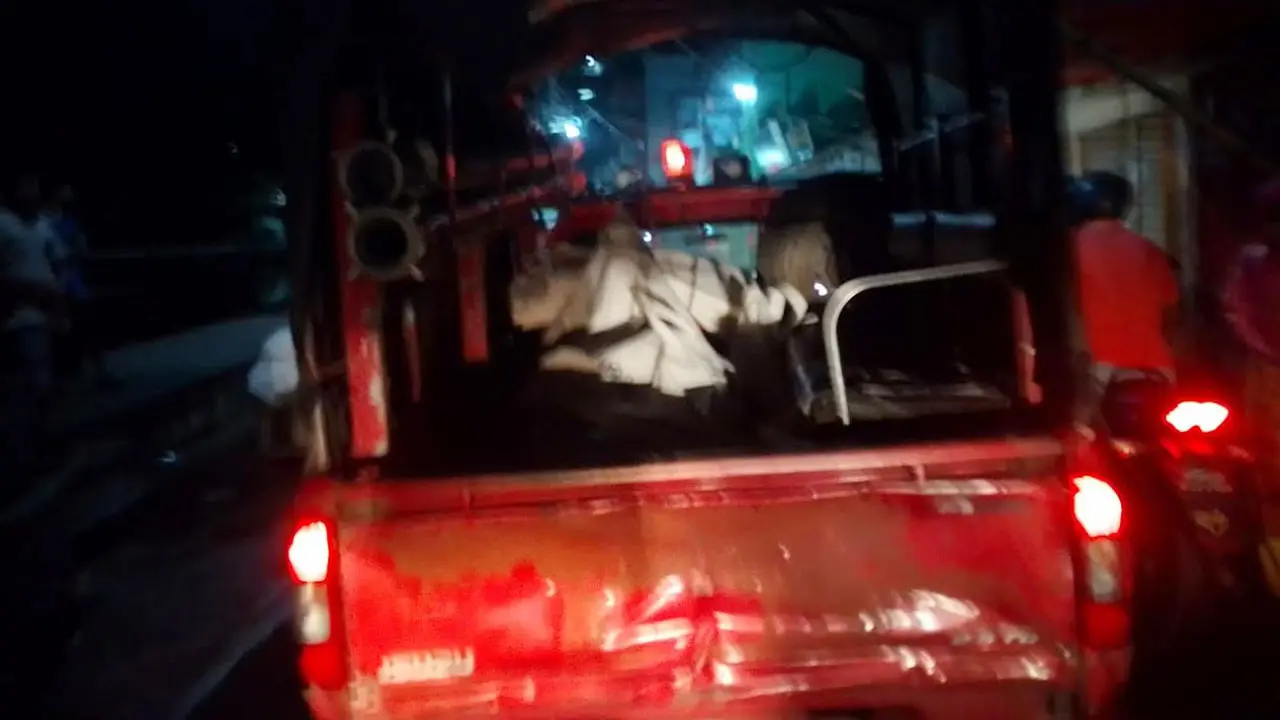 সাদিক আবদুল্লাহর পোড়া বাসভবন থেকে তিন মরদেহ উদ্ধার