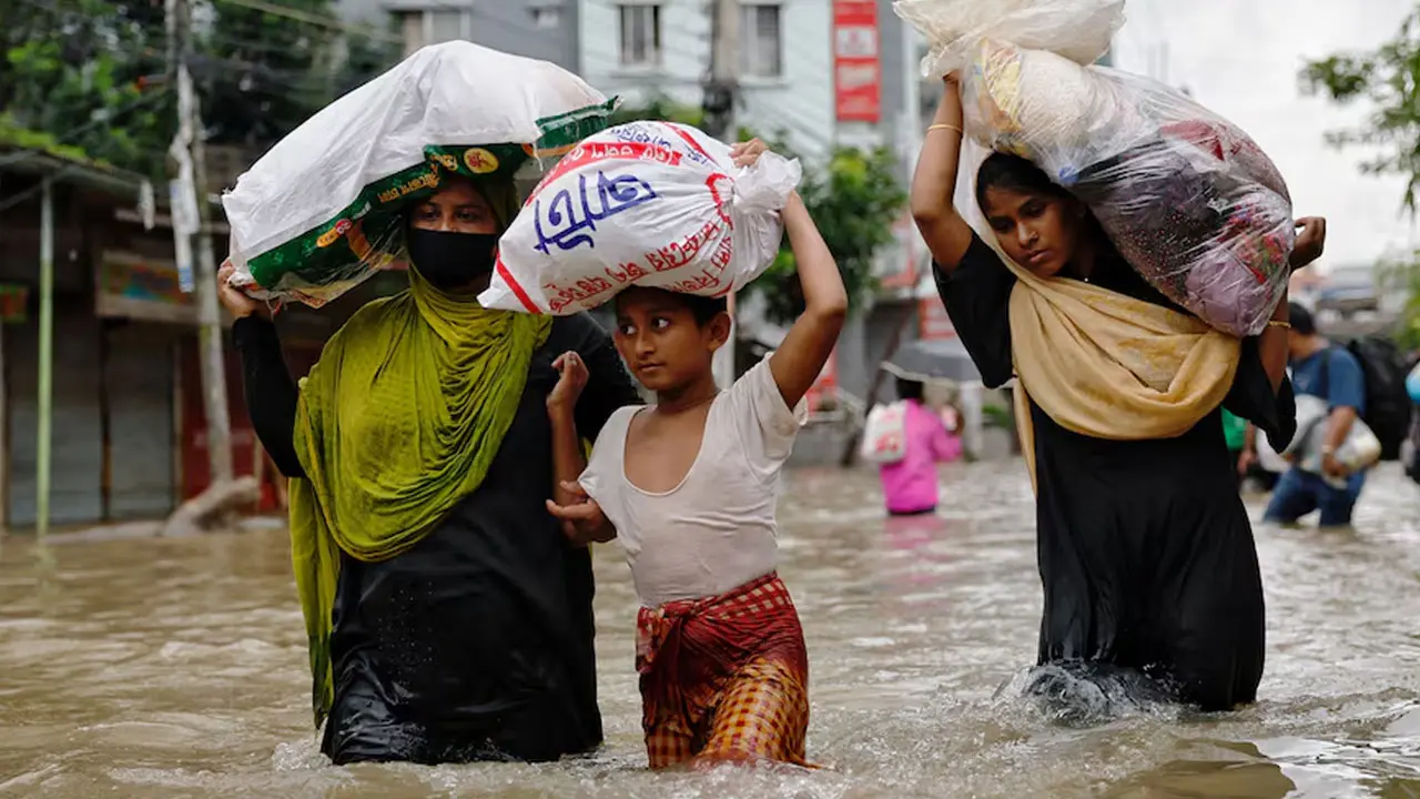 দান করে ছবি তোলা যাবে?