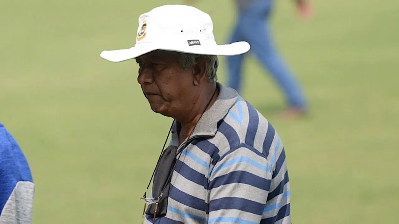 ছুটি নিয়ে ঢাকা ছাড়লেন গামিনী