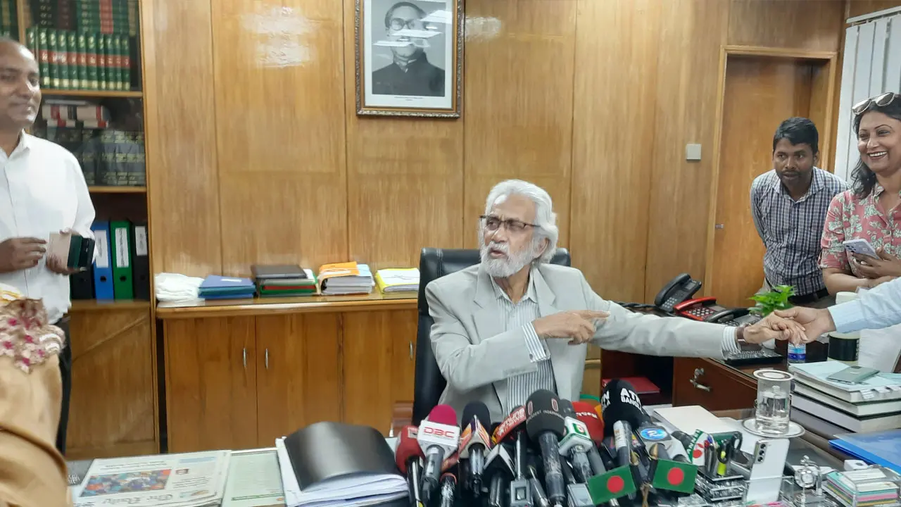 তাকসিমকে ঘিরে দুর্নীতি চক্রের বিরুদ্ধে পদক্ষেপ নেওয়া হবে