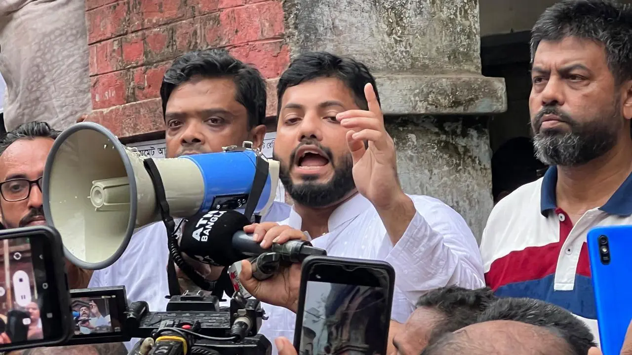 মা-ছেলে বিদেশে বসে দেশকে অস্থিতিশীল করার ষড়যন্ত্র করছে