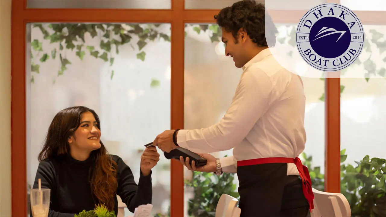 এসএসসি পাসে ওয়েটার নিয়োগ দিচ্ছে বোট ক্লাব