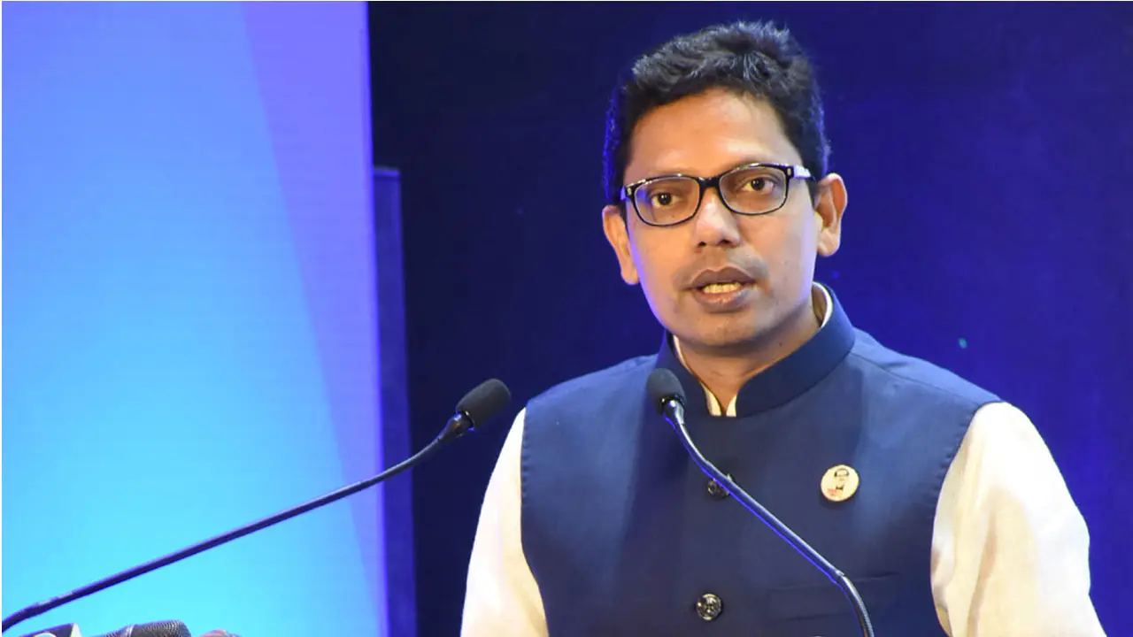 ইন্টারনেট বন্ধ করে একের পর এক মিথ্যাচার করেছেন পলক