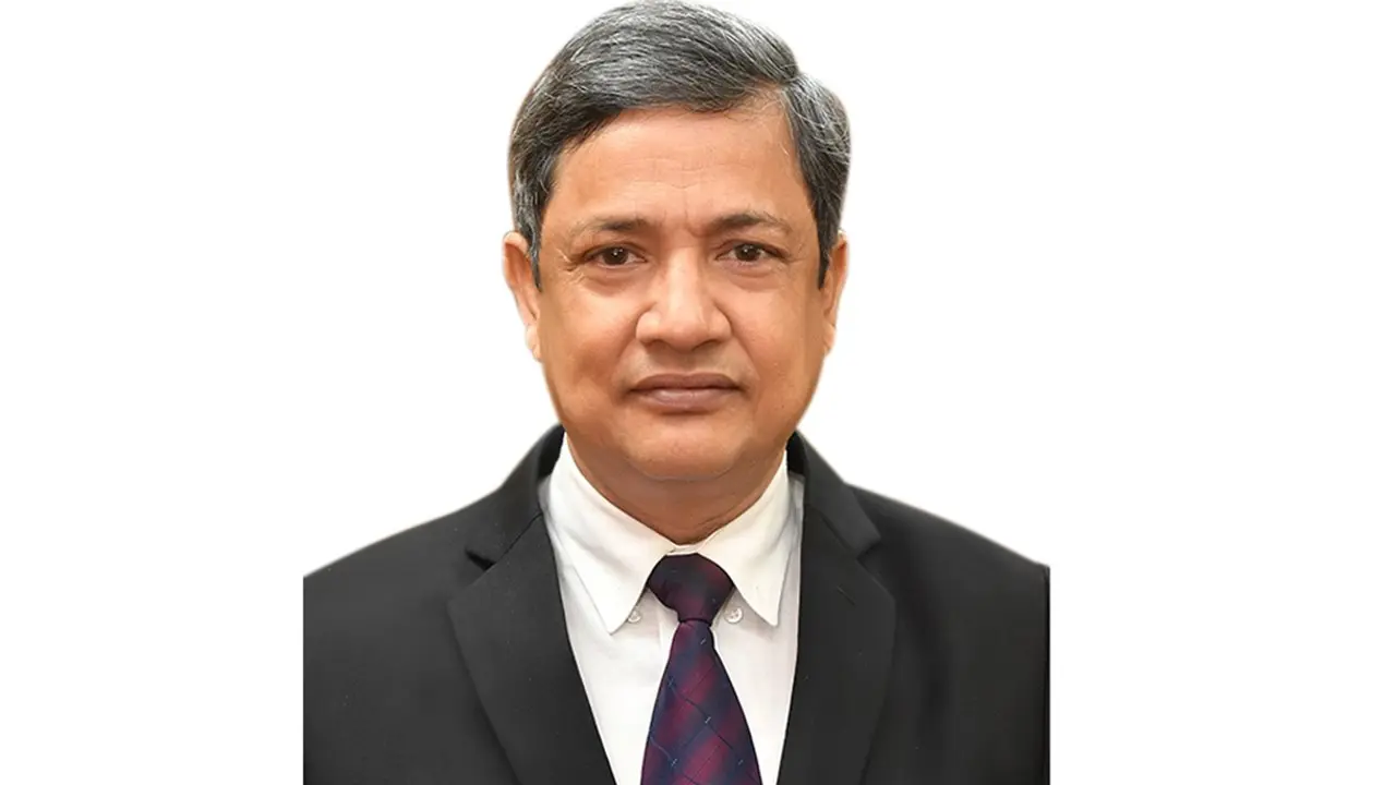এবার এনবিআর চেয়ারম্যান মুনিমের নিয়োগ বাতিল 