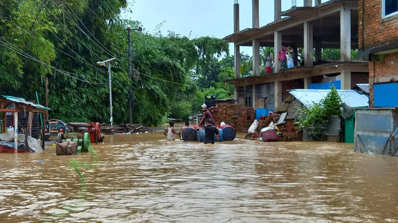 বন্যায় বিপর্যস্ত খাগড়াছড়ি