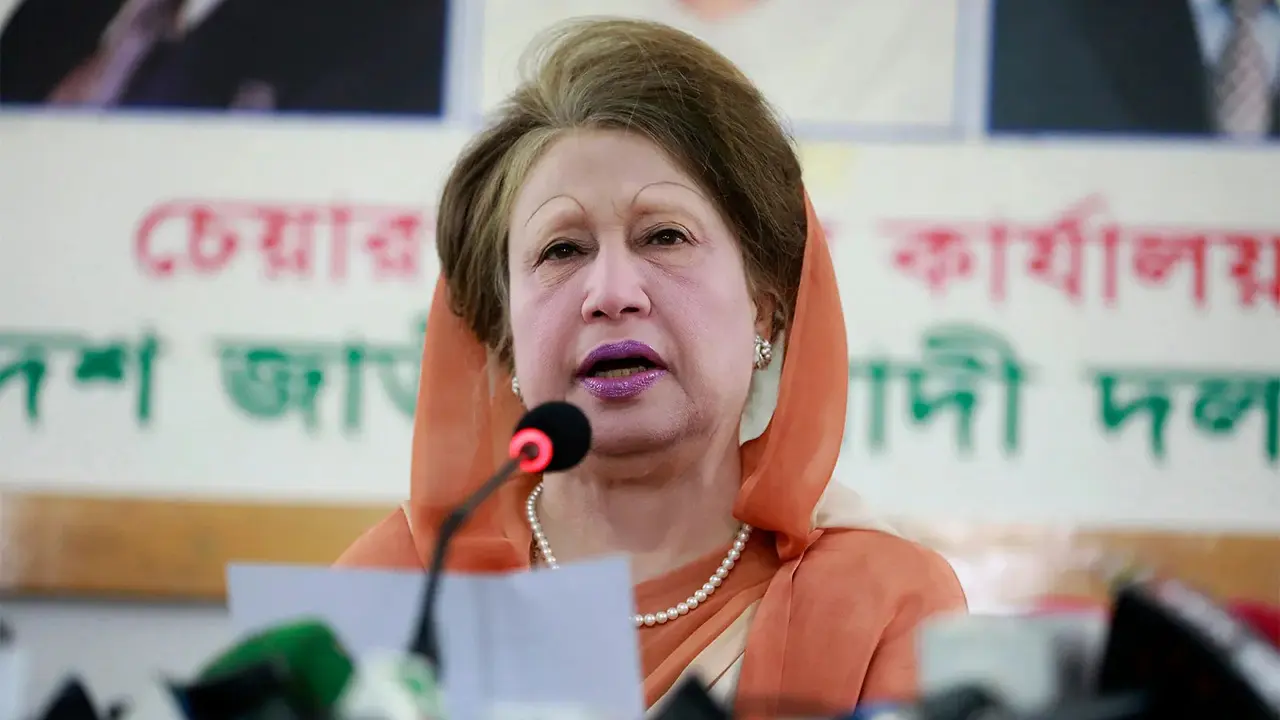 খালেদা জিয়া নির্বাচনে অংশ নেবেন, এনডিটিভিকে ফখরুল