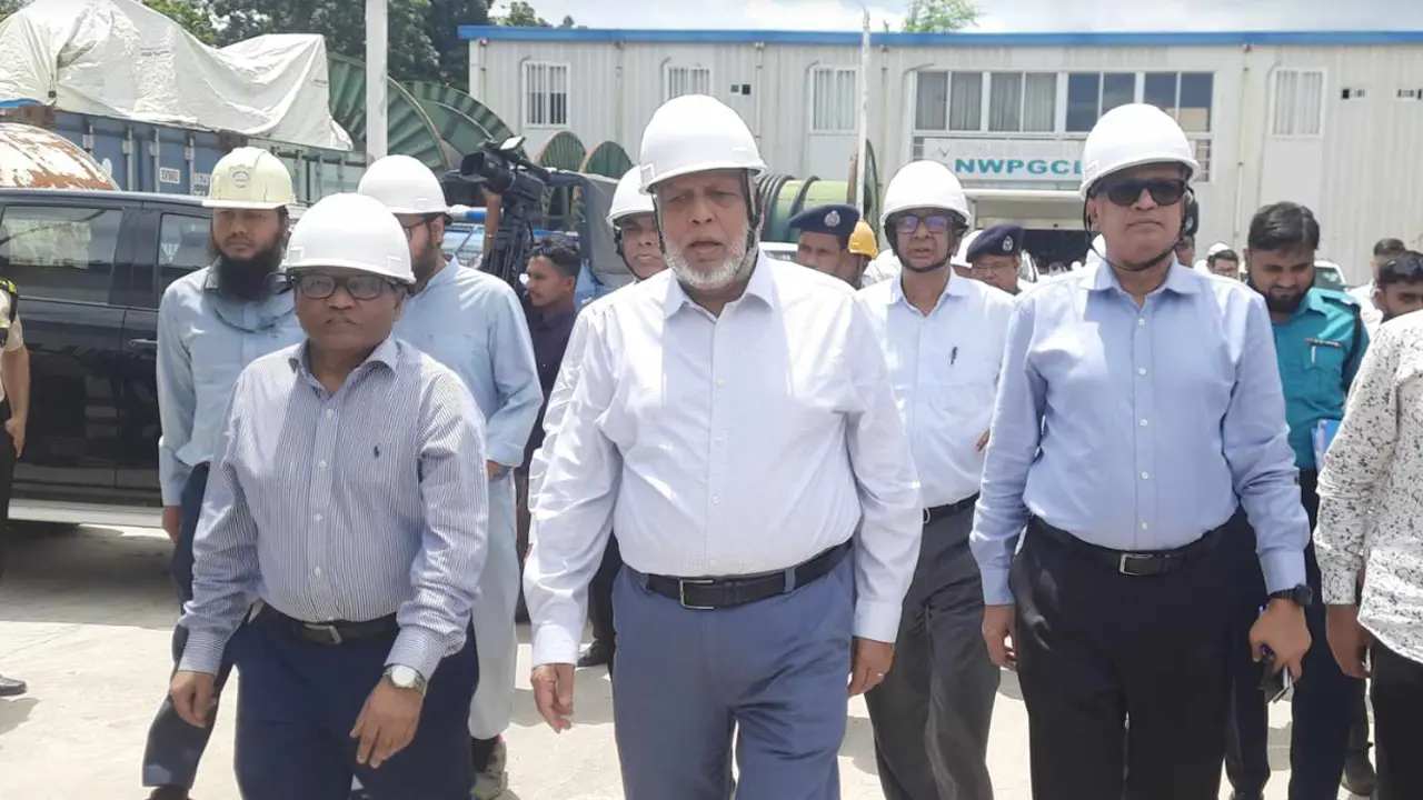 কমলো জ্বালানি তেলের দাম, আজ রাত ১২টা থেকে কার্যকর