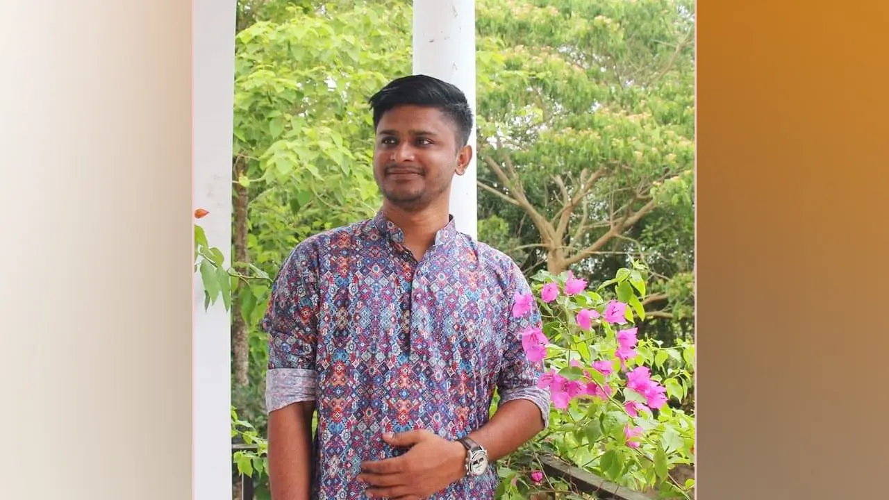 ত্রাণ দিয়ে ফেরার পথে দুর্ঘটনায় ভূমি কর্মকর্তার মৃত্যু 