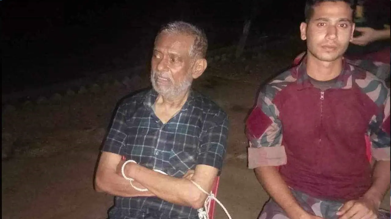 ব্রিটিশ পাসপোর্ট-নগদ টাকাসহ যা নিয়ে পালাচ্ছিলেন মানিক