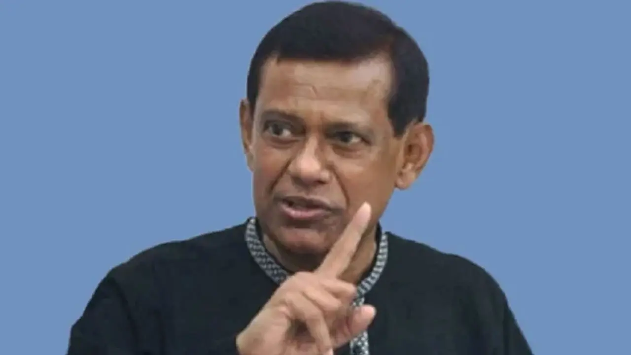 সাবেক বিচারপতি মানিক হাসপাতালে ভর্তি