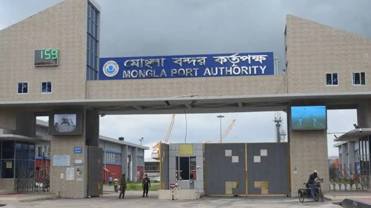 মাঙ্কিপক্সের ঝুঁকি এড়াতে মোংলা বন্দরে সতর্কতা, মেডিকেল টিম গঠন