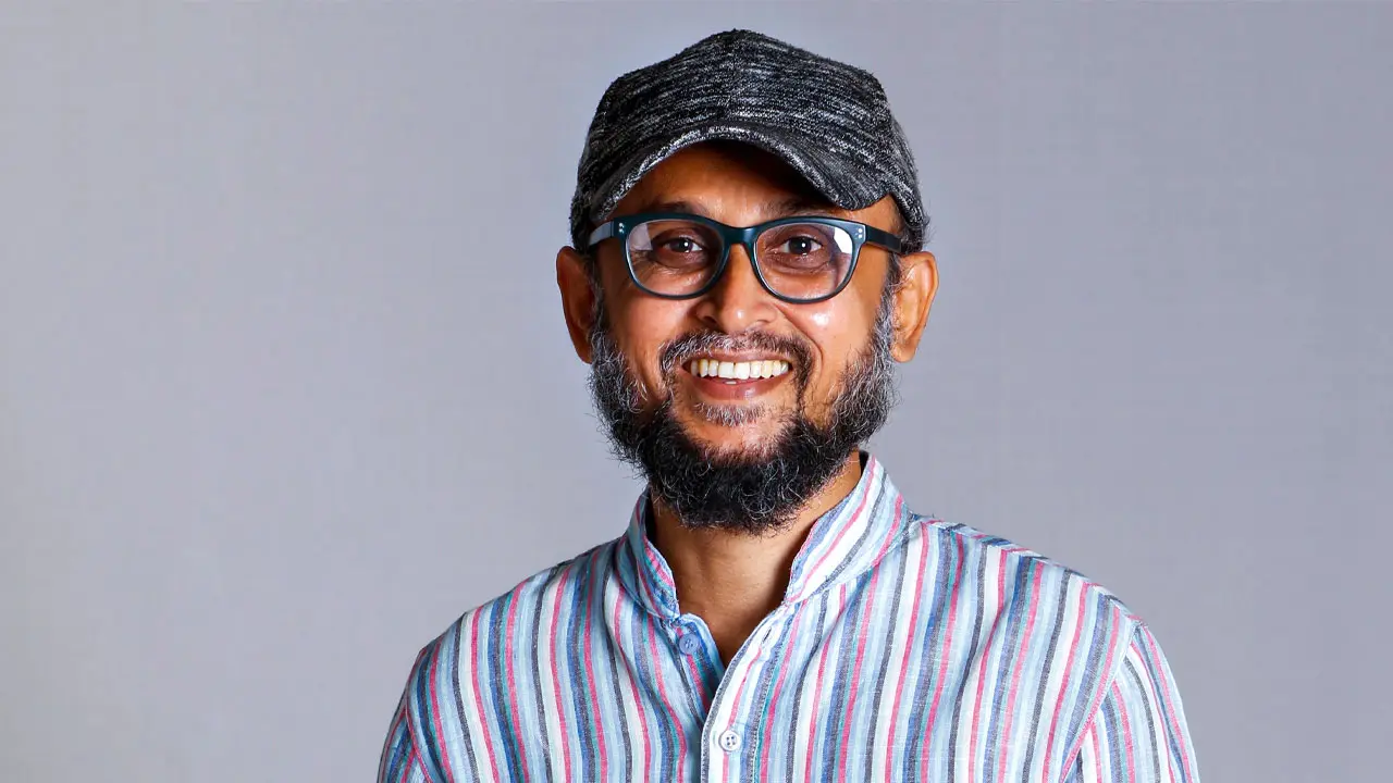 স্বাধীনতা থেকে অল্প একটু দূরে দাঁড়িয়ে আমরা : ফারুকী