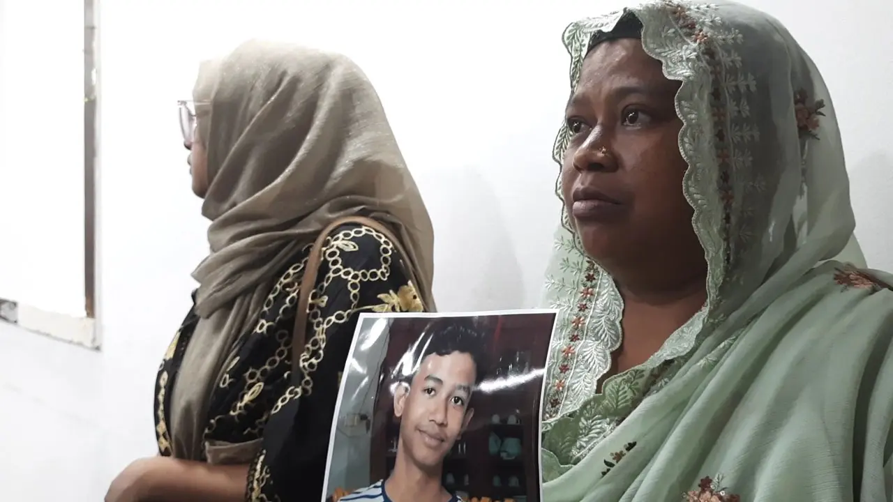 মাথায় গুলি না করে অন্য কোথাও করতেন, অন্তত বাবুটা বেঁচে থাকতো