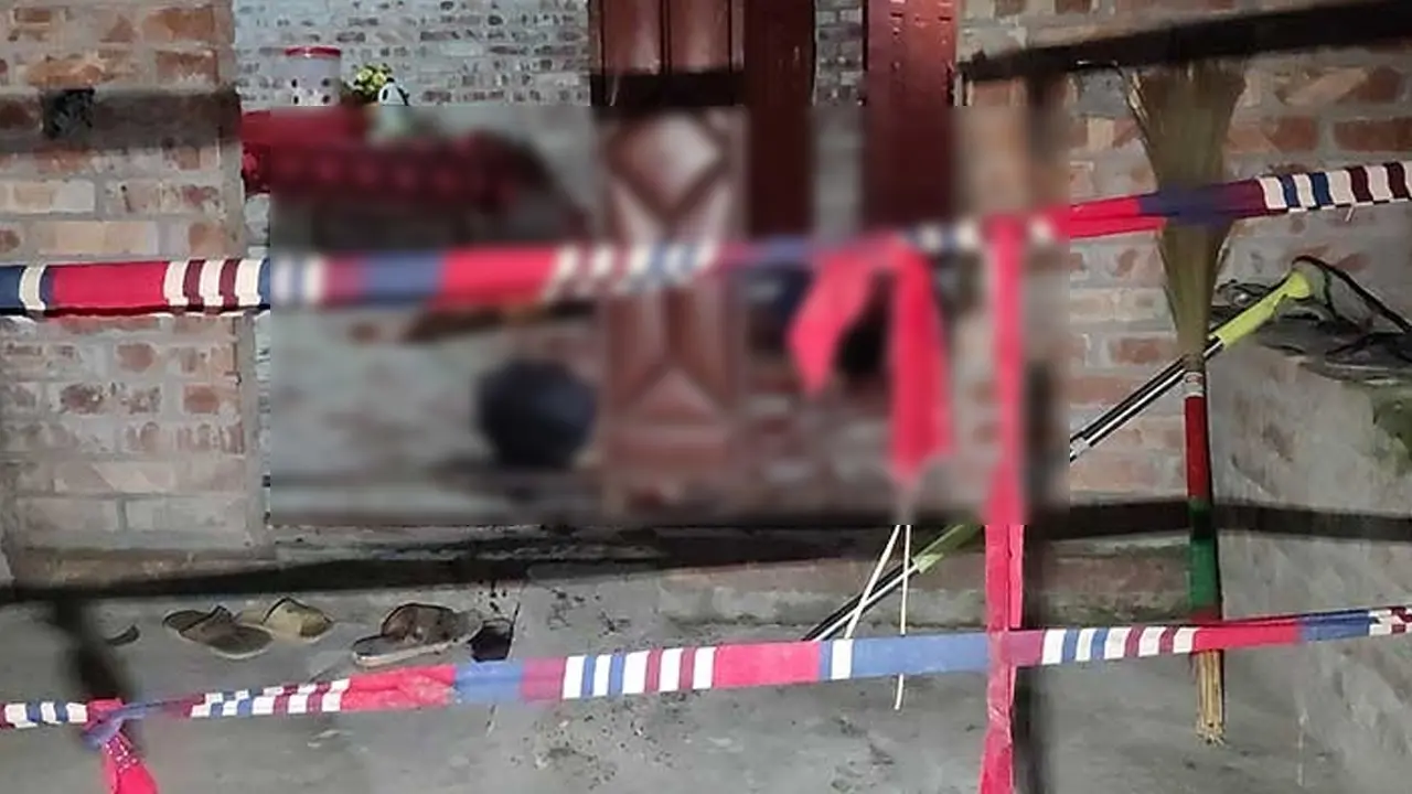 পঞ্চগড়ে মা ও দুই ছেলেকে কুপিয়ে হত্যা