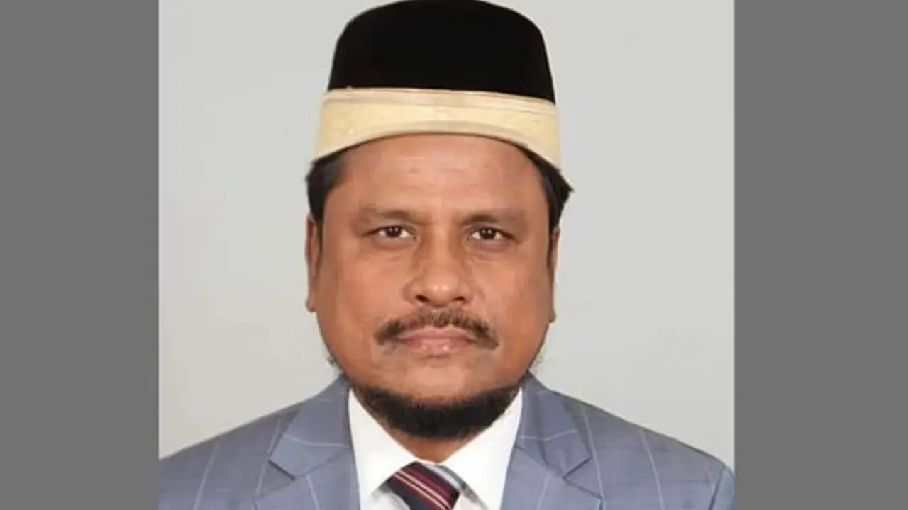আইআইইউসির ওয়েবসাইট থেকে সরানো হলো বিতর্কিত চেয়ারম্যান নদভীর নাম