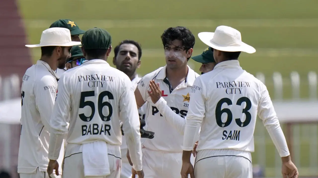 বাংলাদেশের কাছে হেরে পাকিস্তানের ড্রেসিংরুমে অশান্তি